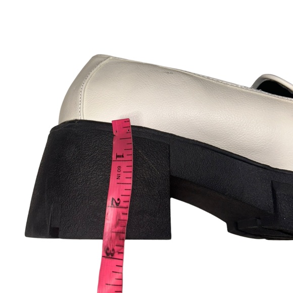 torrid l Faux Leather White Chunky Platform Loafers Size 10 - Picture 7 of 10